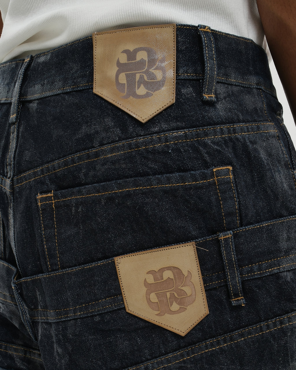 DOUBLE RAW DENIM JORTS