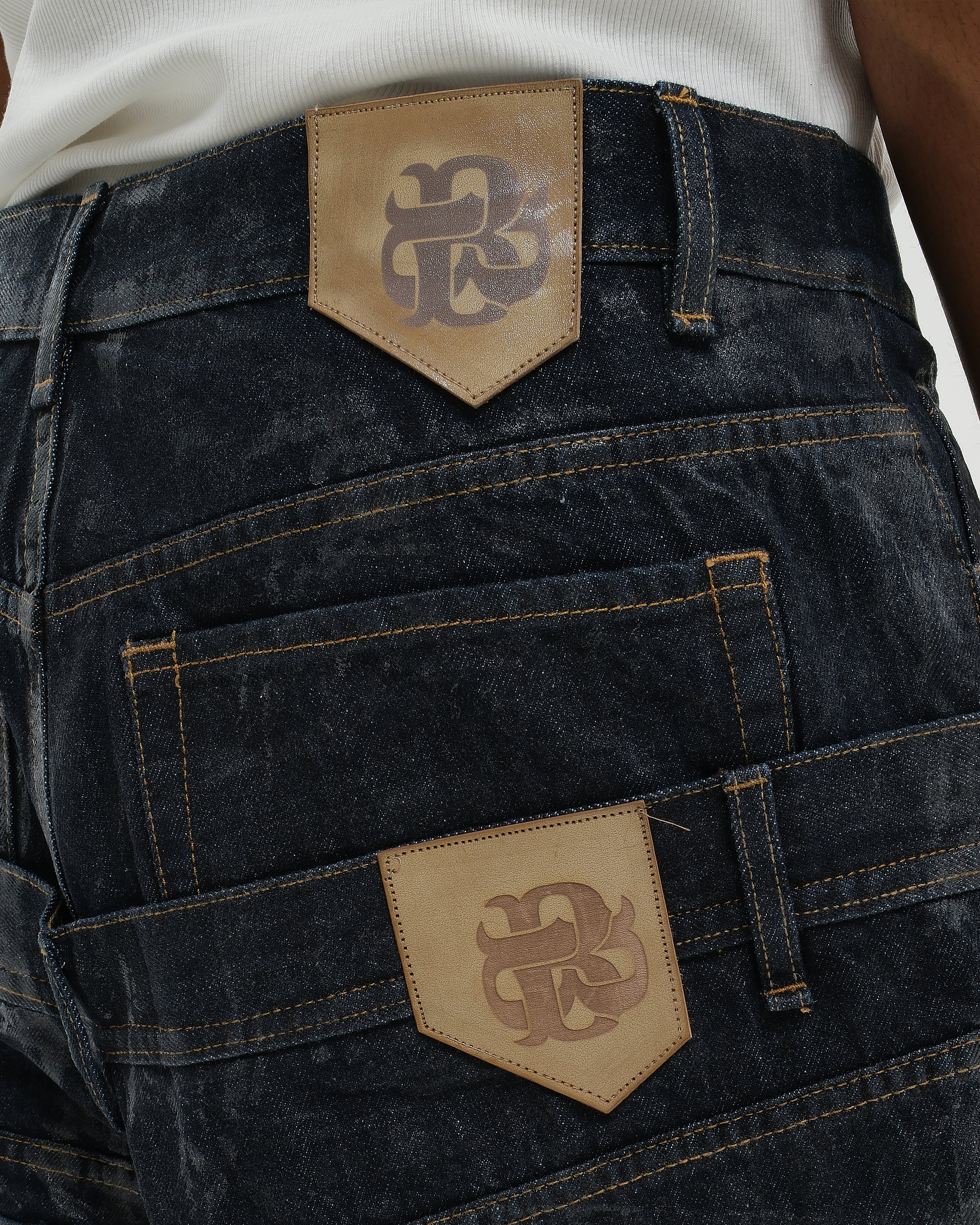 DOUBLE RAW DENIM JORTS