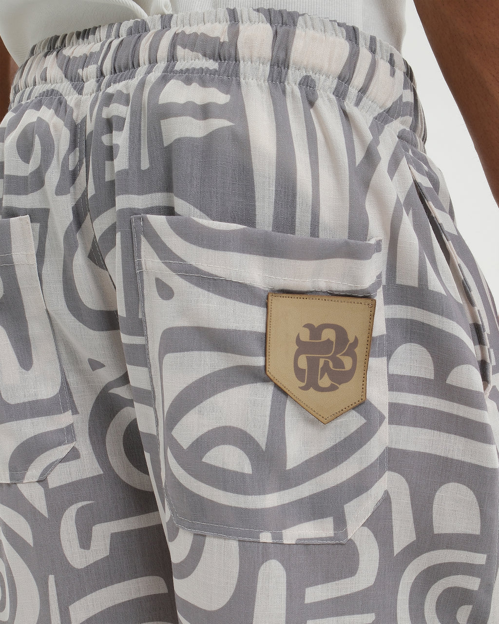 MAORI GREY LOOSE PANTS