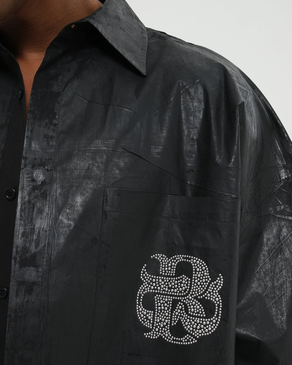 VARNISH WASH SHIRT BLACK