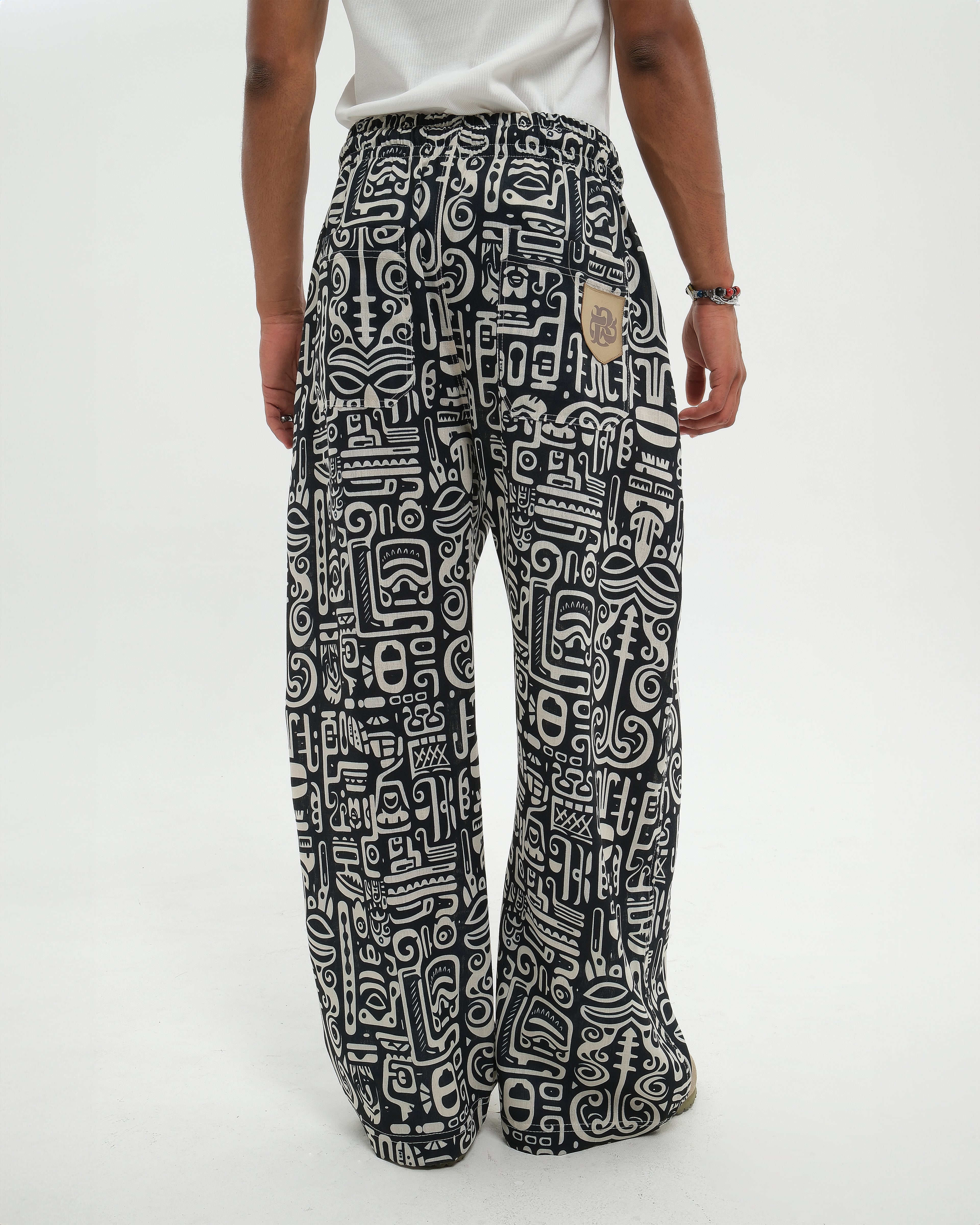 MAYA BLACK LOOSE PANTS