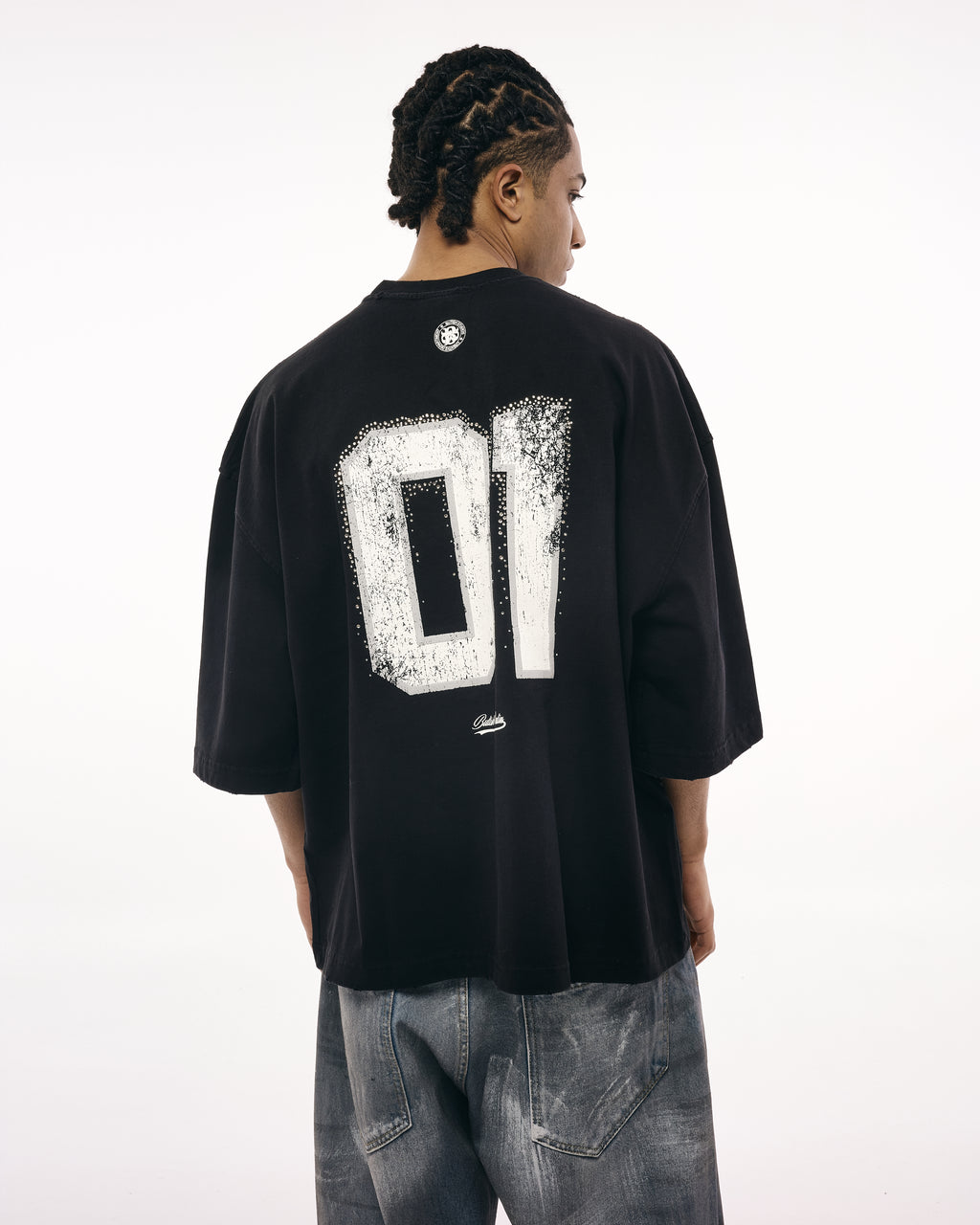 BLACK O1 TEE
