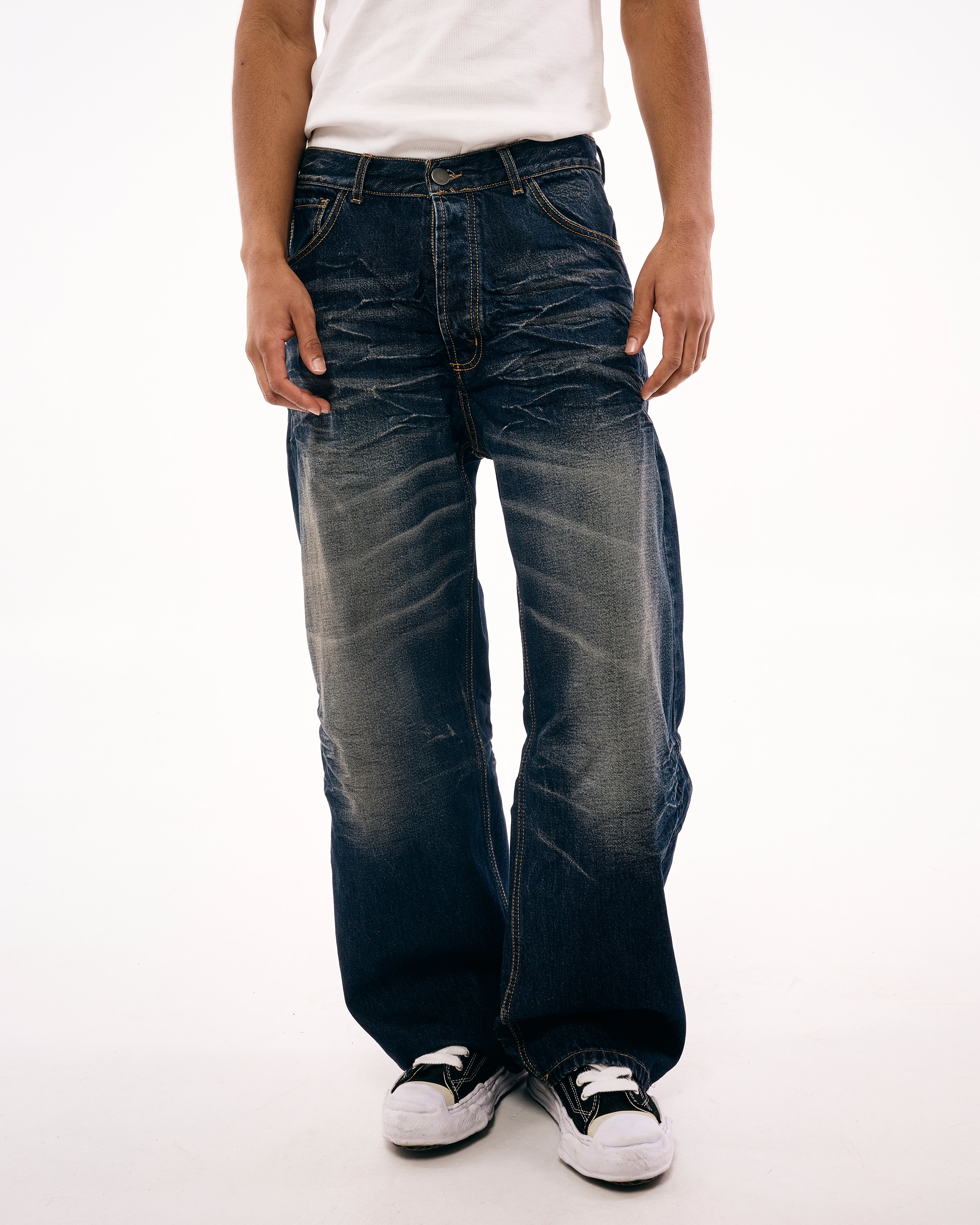NIGHT STORM WASH BOOTCUT DENIM