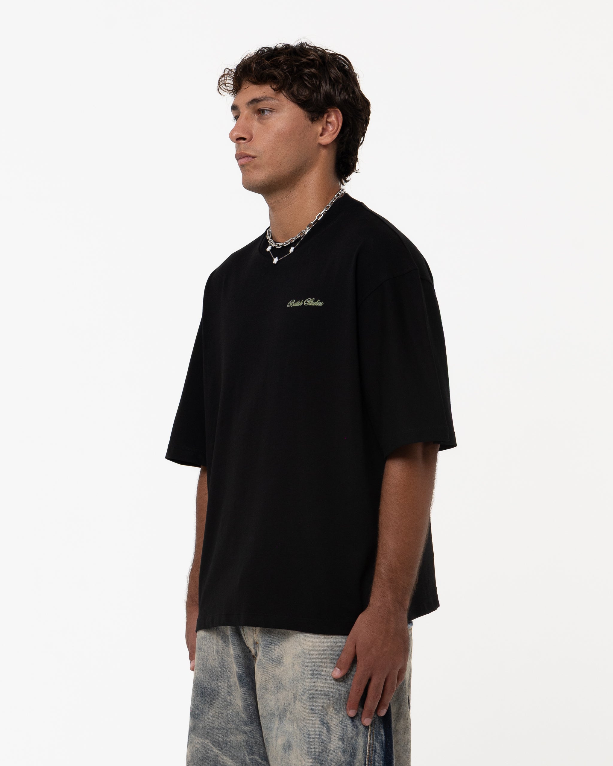 CRUSH ON U BLACK TEE