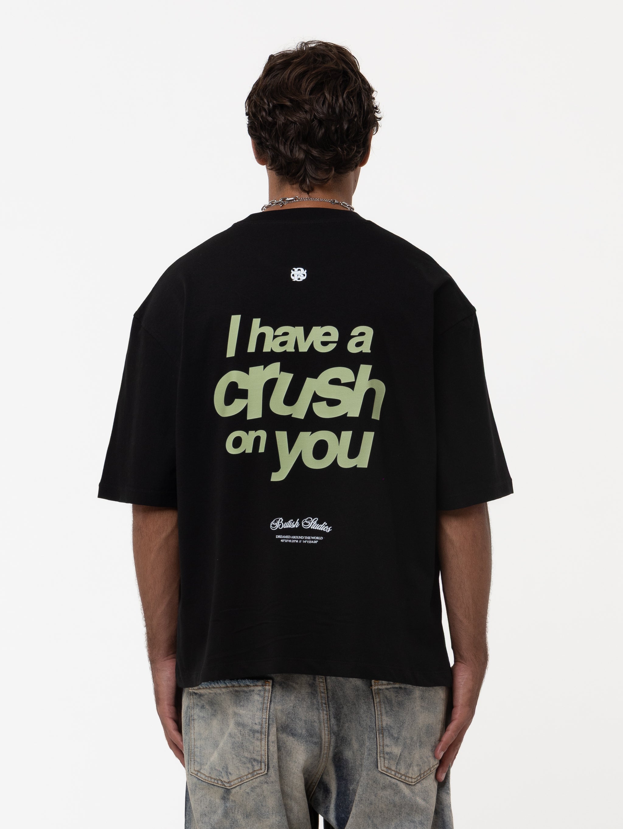 CRUSH ON U BLACK TEE