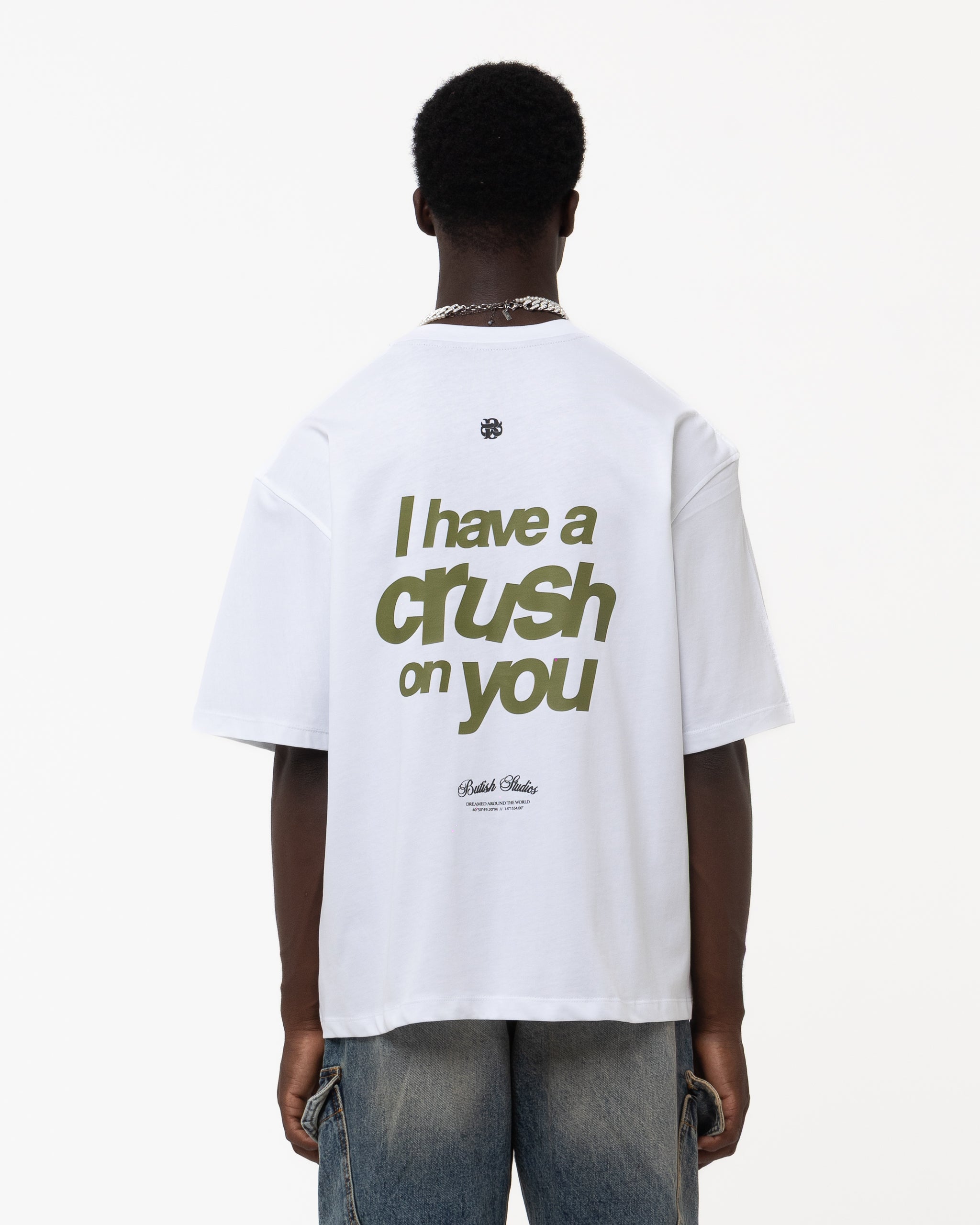 CRUSH ON U WHITE TEE
