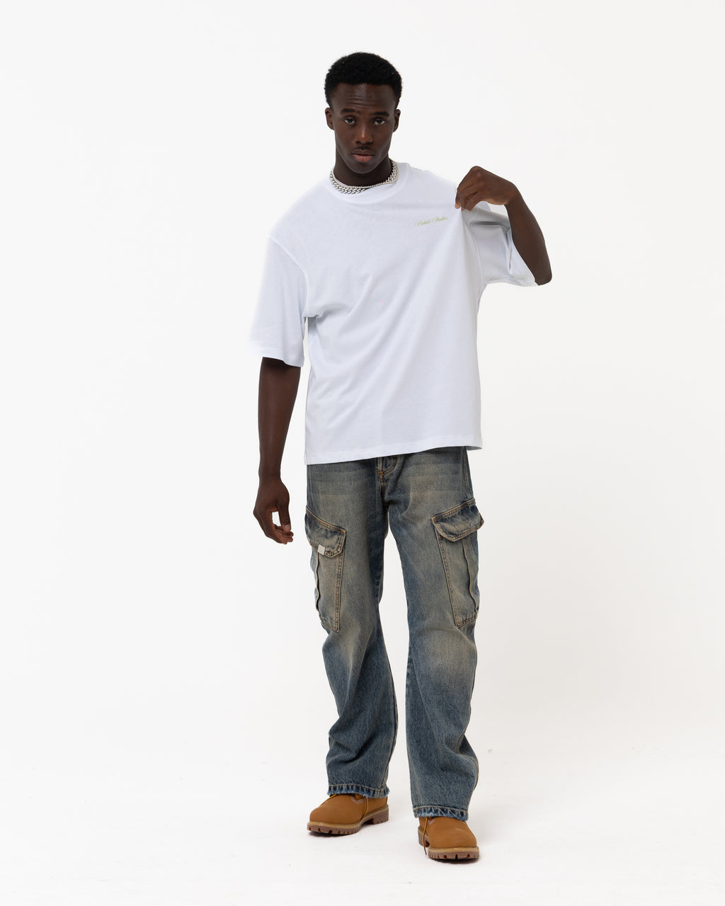 CRUSH ON U WHITE TEE