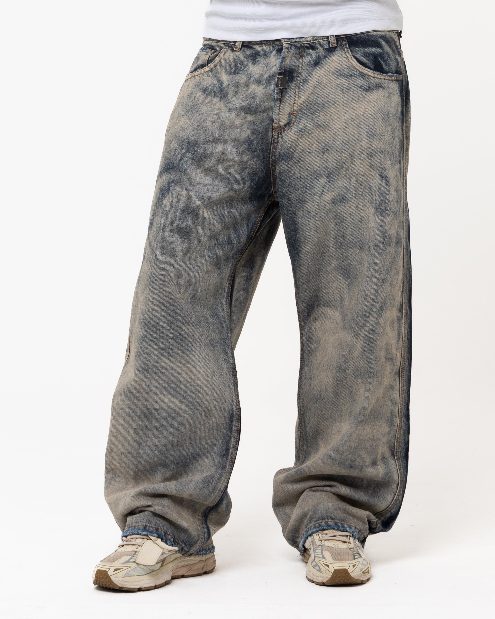 ICE WASH JEANS