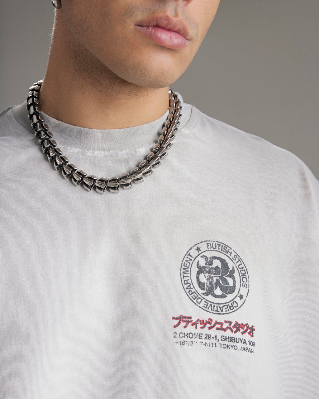 FASHION SERVICE WHITE TEE