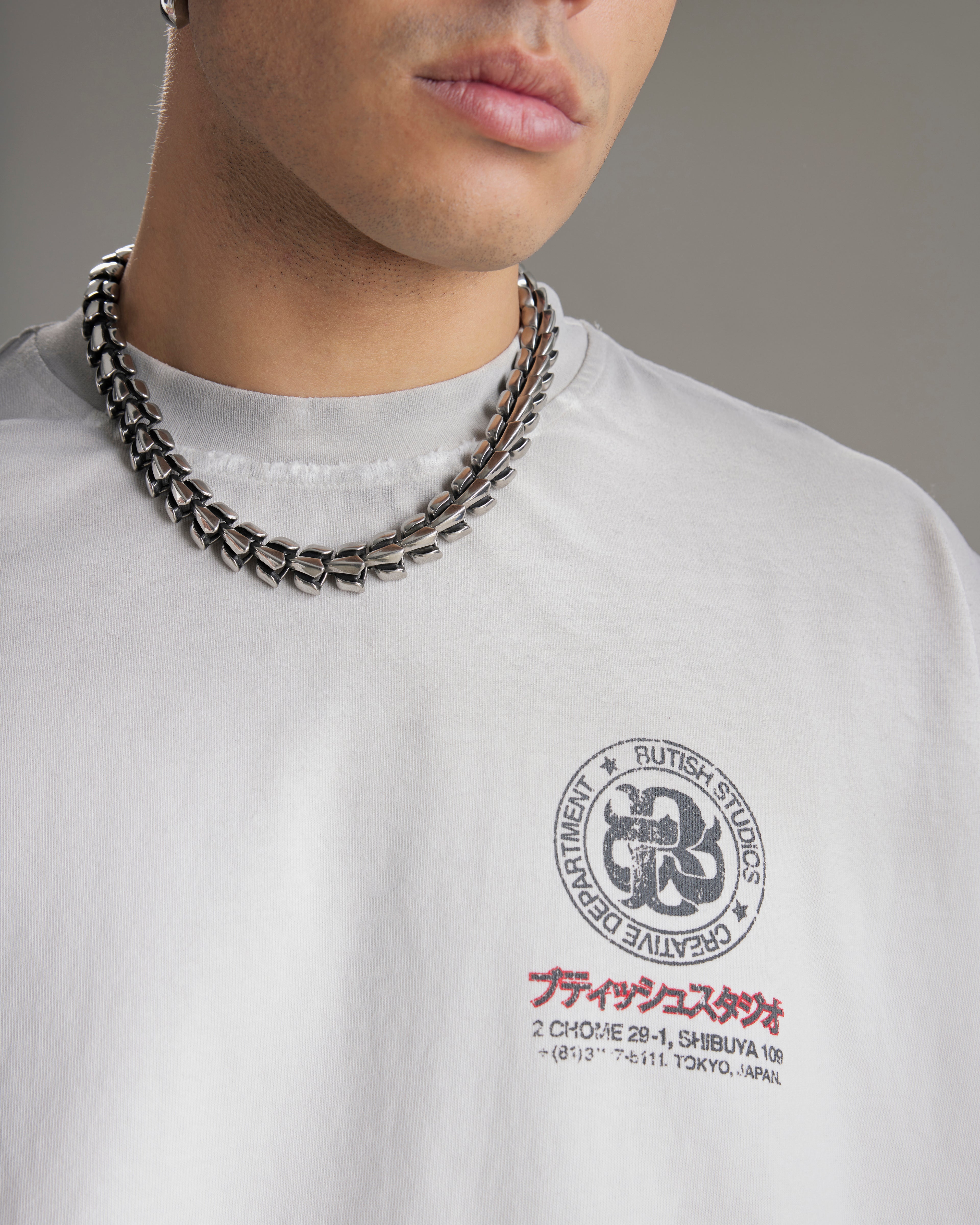 FASHION SERVICE WHITE TEE