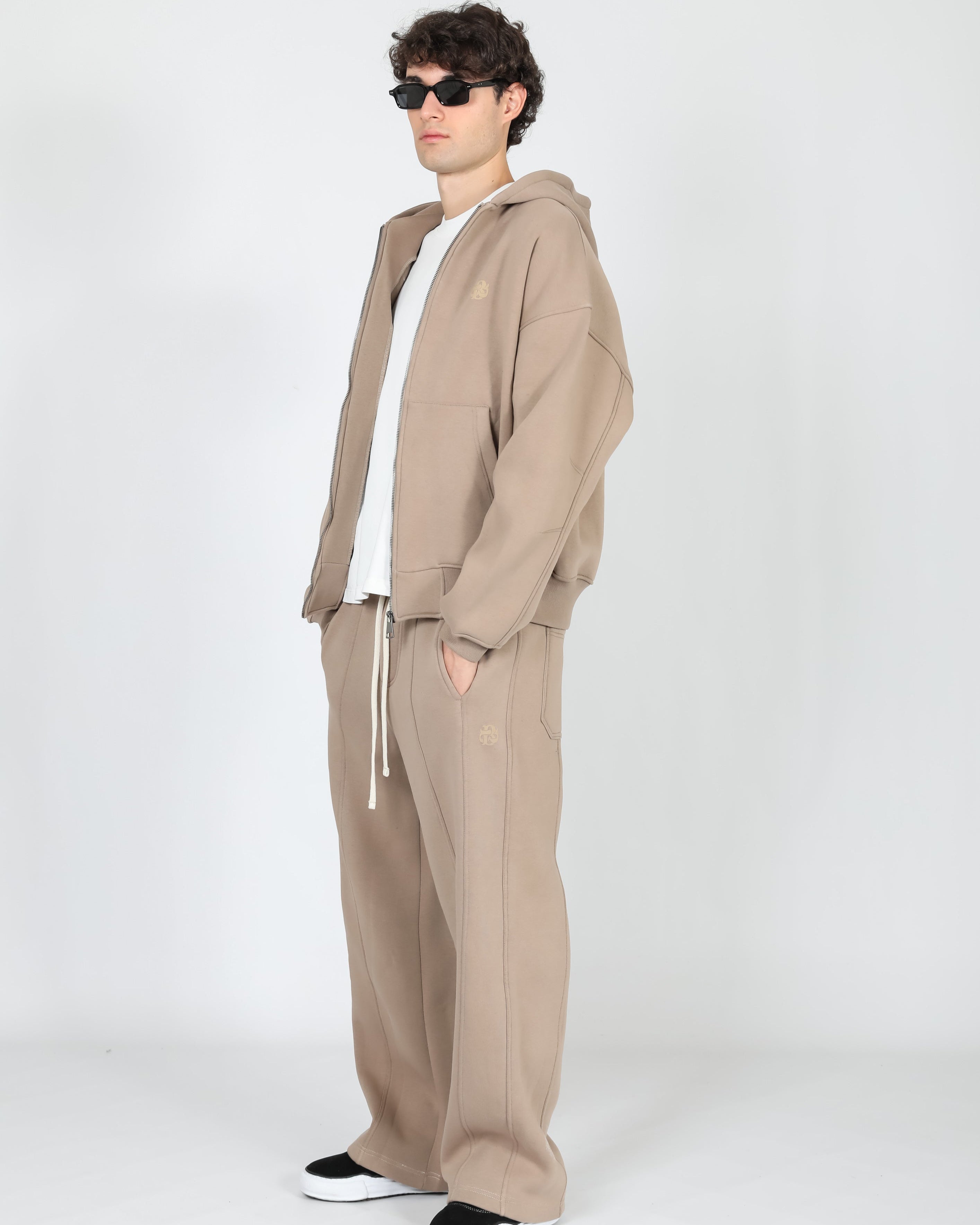 BOXY FIT BEIGE TRACKSUIT