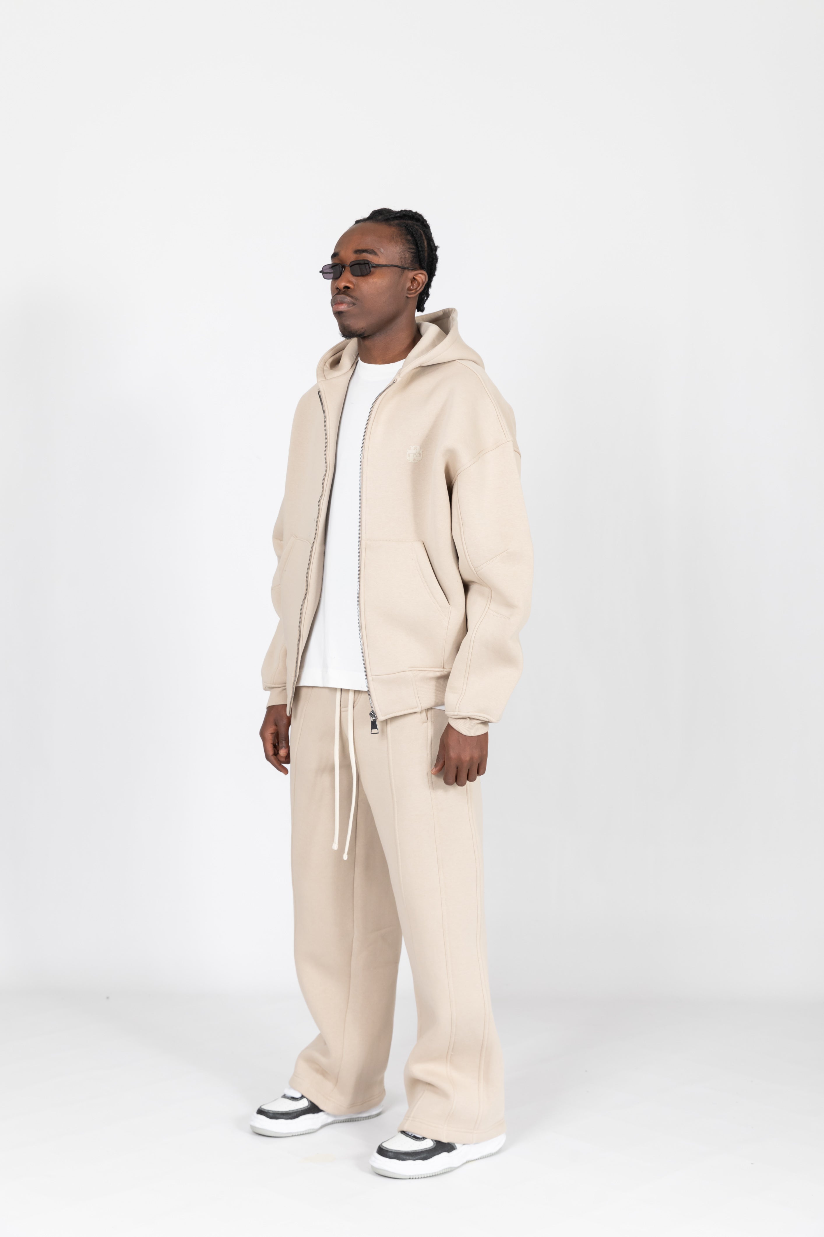 SAND BOXY FIT SUIT