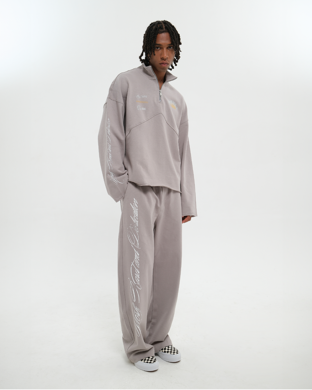 LOVE QUARTER-ZIP HOODIE GREY