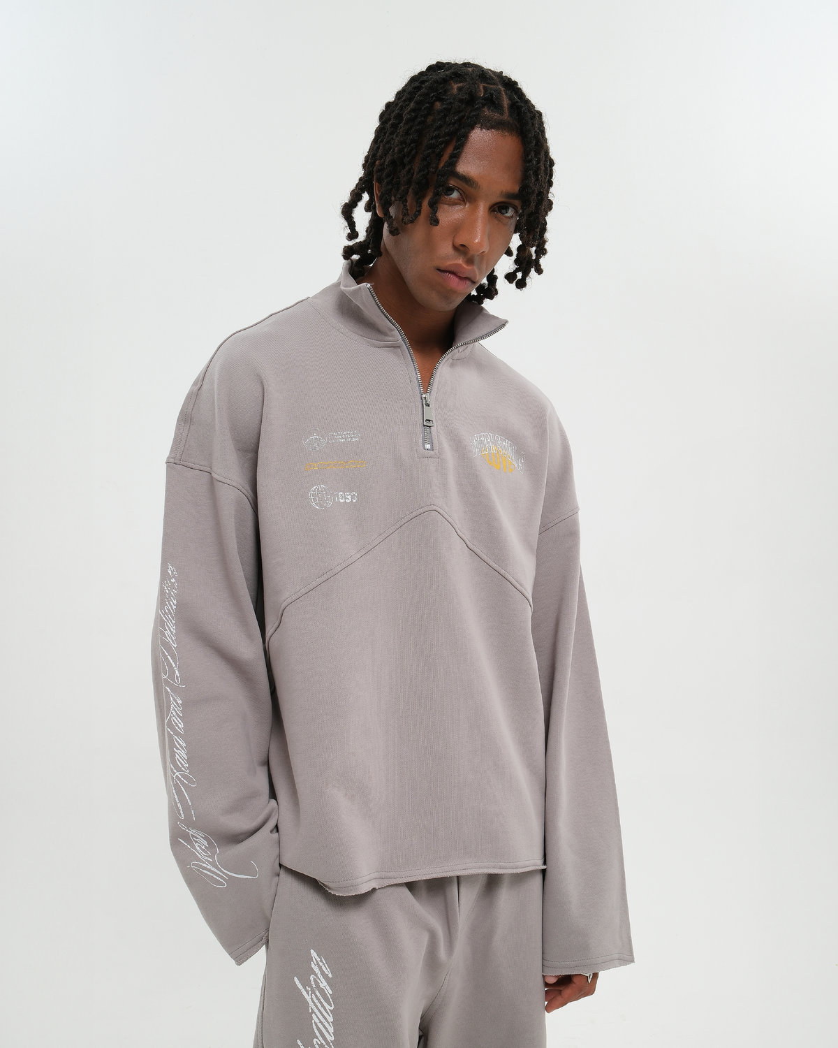 LOVE QUARTER-ZIP HOODIE GREY